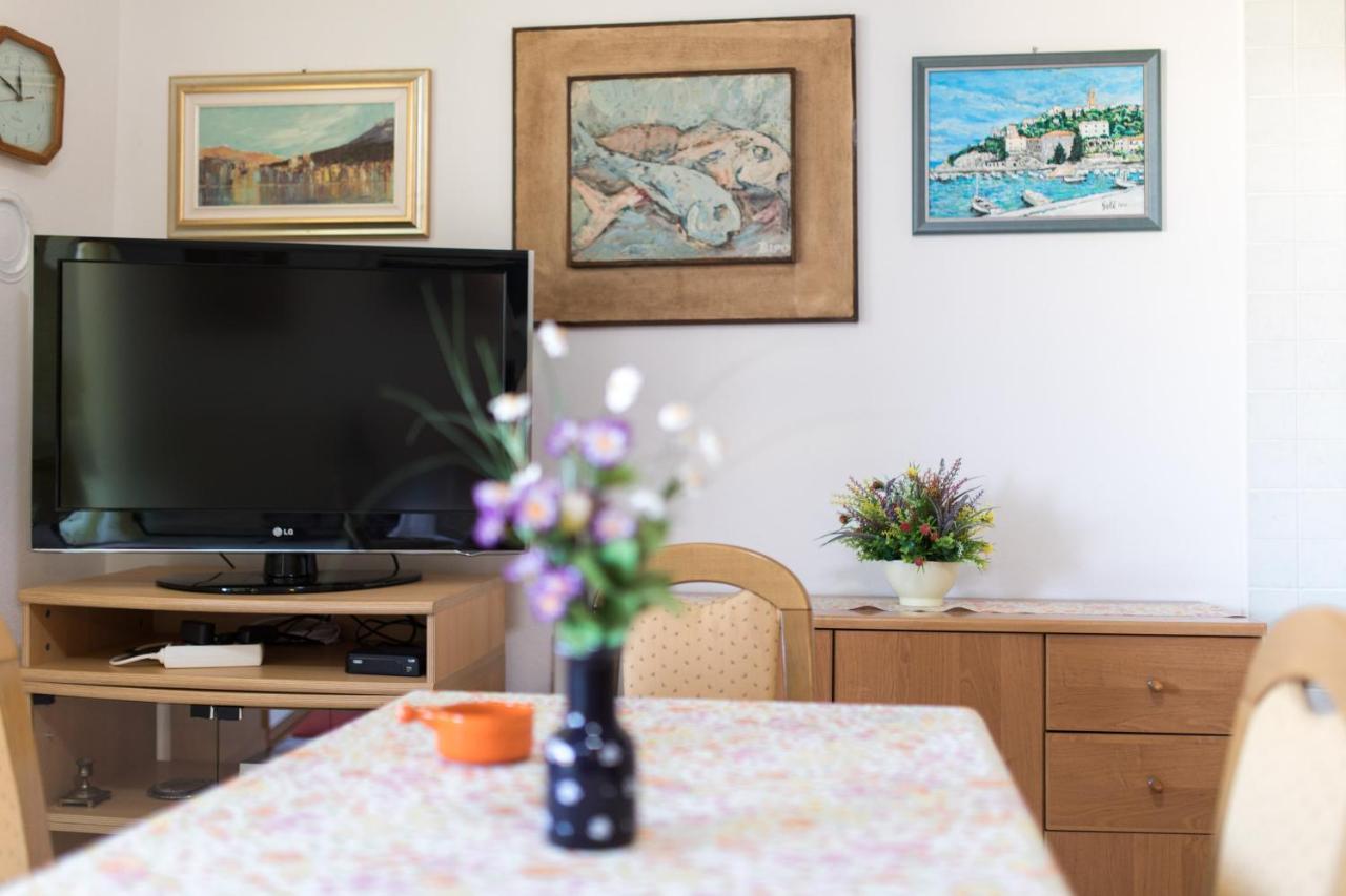 Apartment Glorija With Balcony Baška Esterno foto